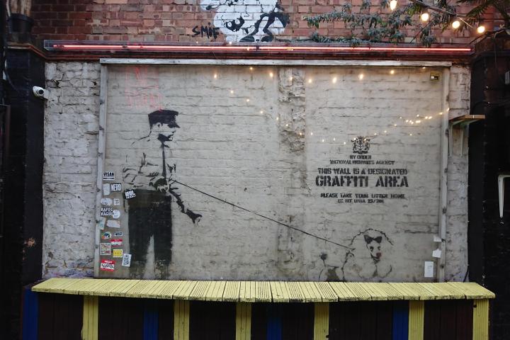 London street art tour Banksy